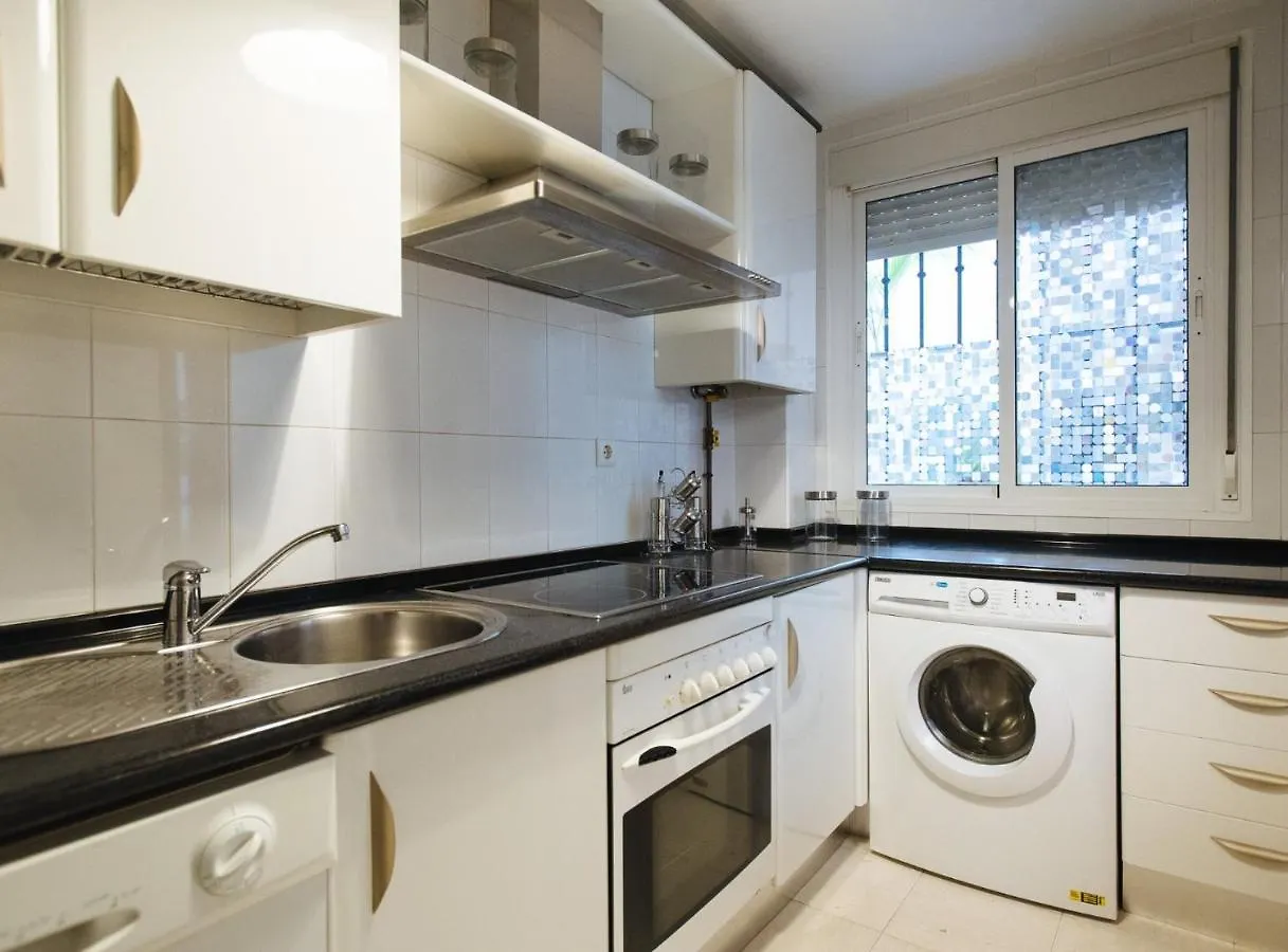 Sol Suite Apartment With Garden 세비야